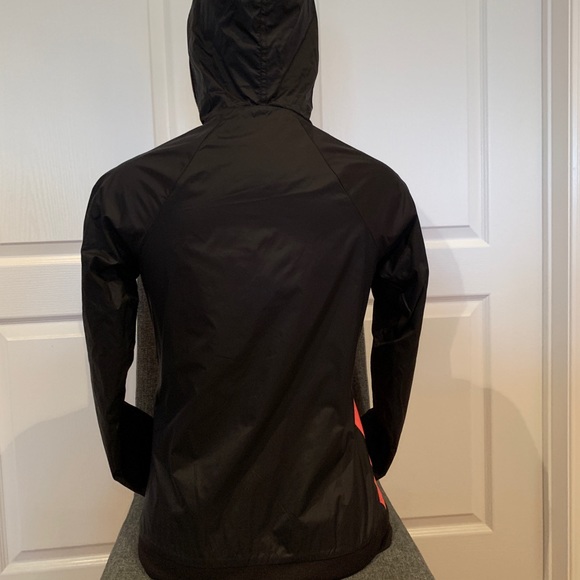 MPG 2 in 1 Reversible Sport Jacket - Picture 5 of 7